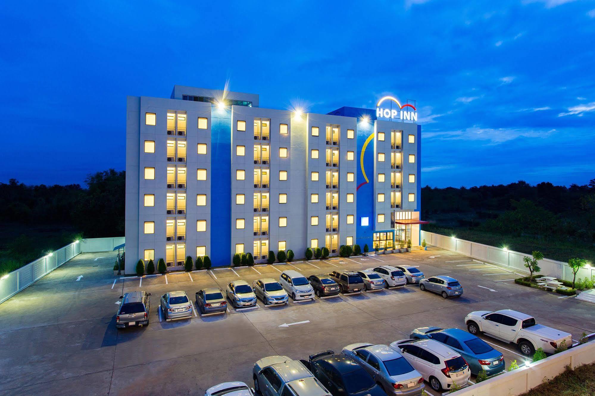 Hop Inn Лампанг Екстер'єр фото